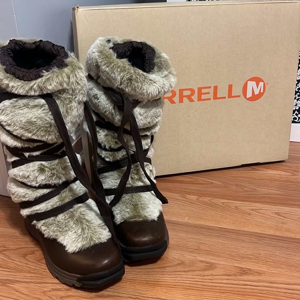 [merrell] fur boots